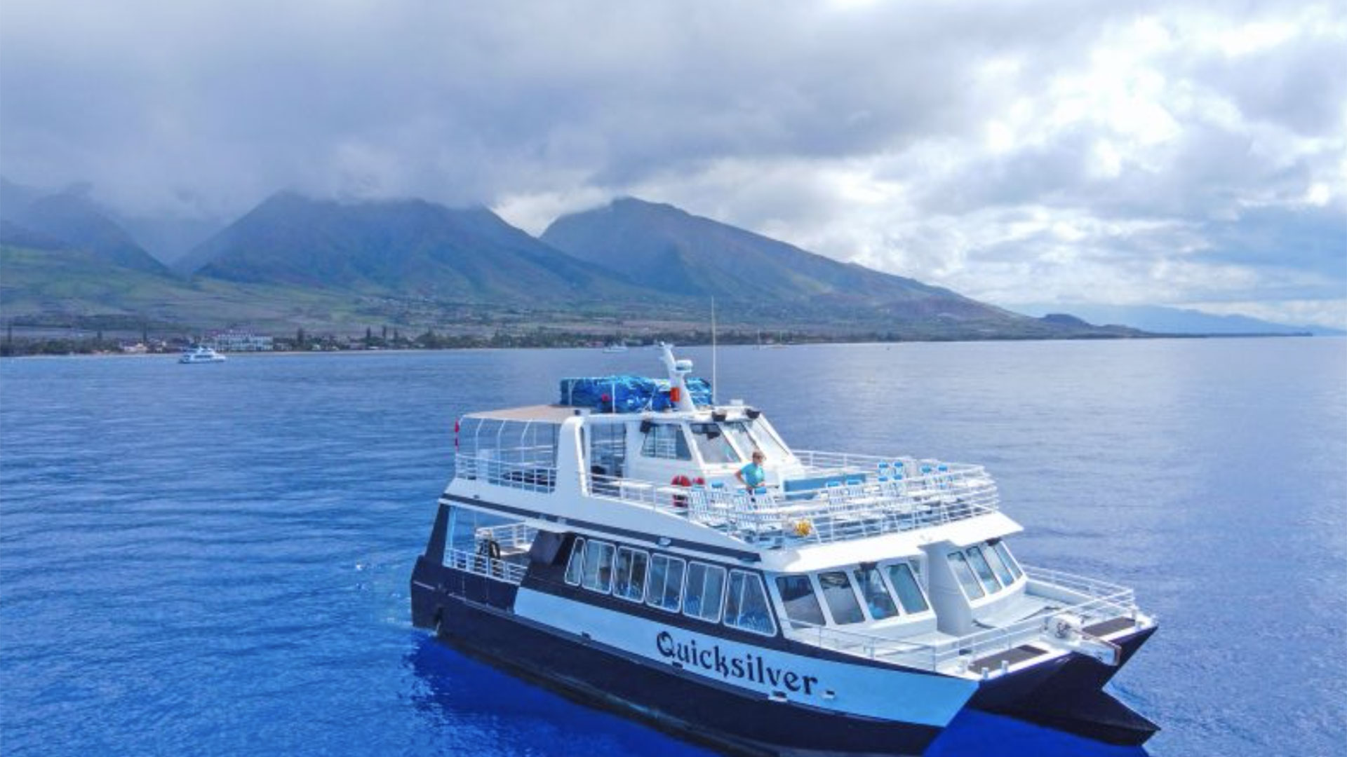 Whale Watching Catamaran Cruise Maalaea Harbor 01