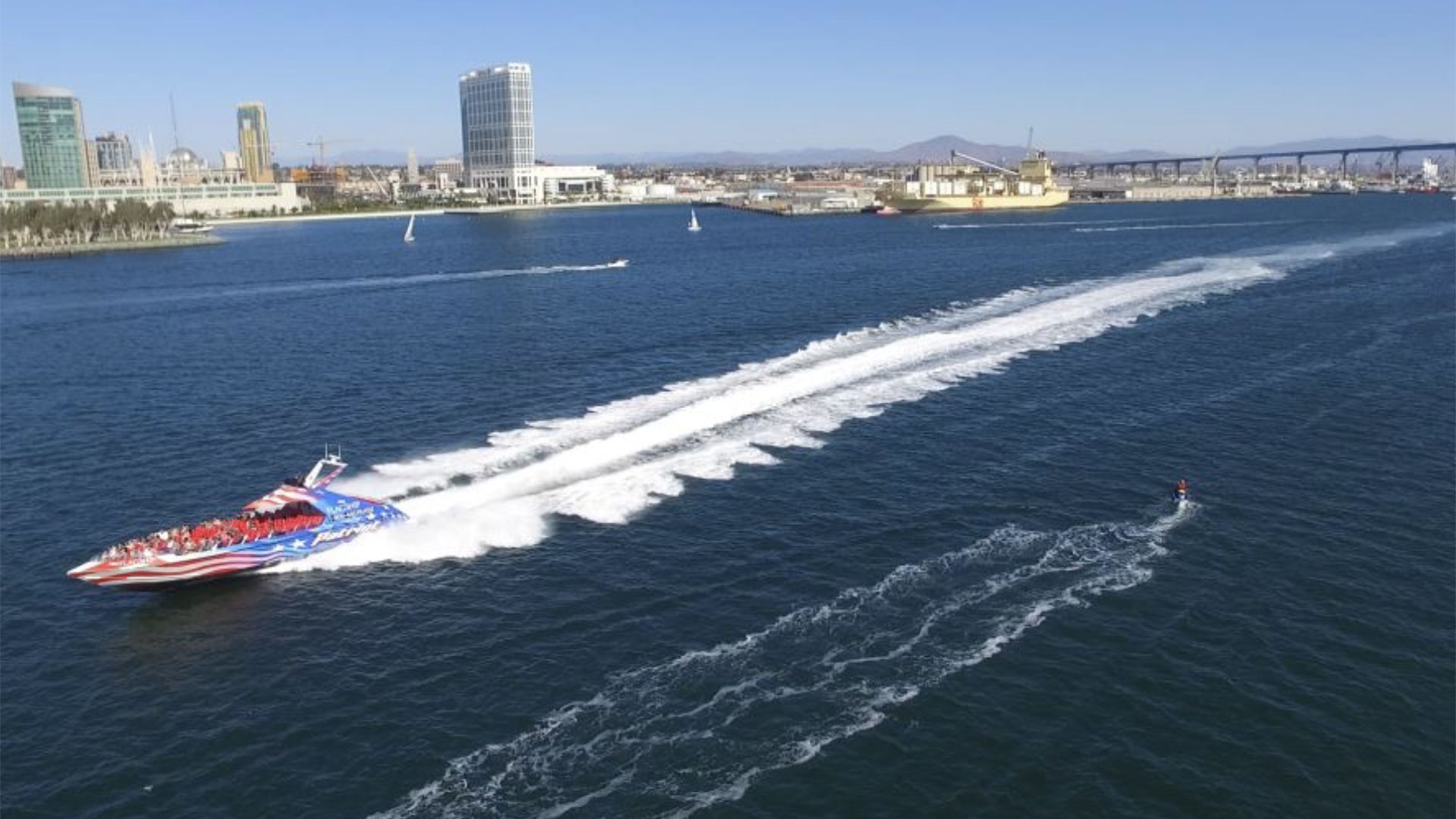 Patriot Jet Boat Thrill Ride in San Diego 02