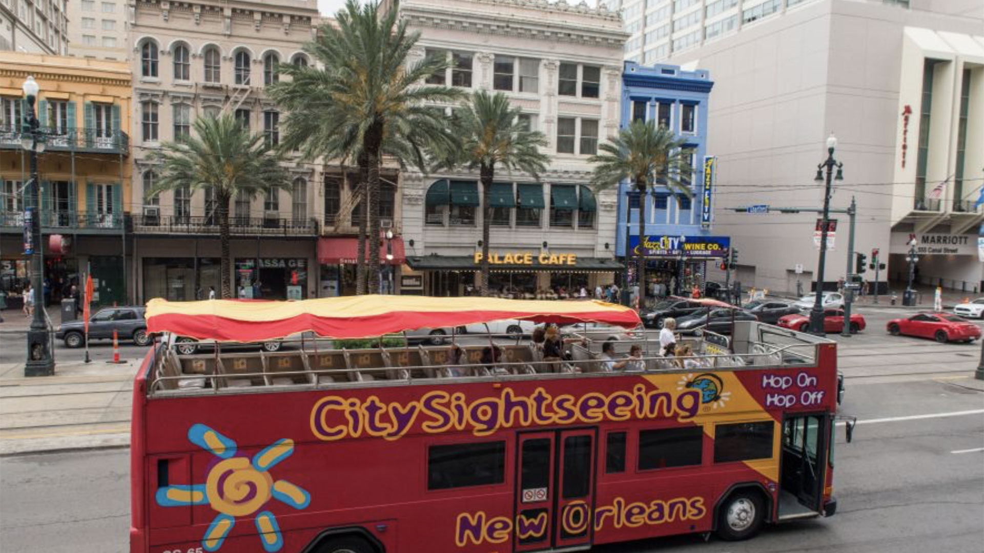 Hop-On Hop-Off Sightseeing Bus Tour in New Orleans 04