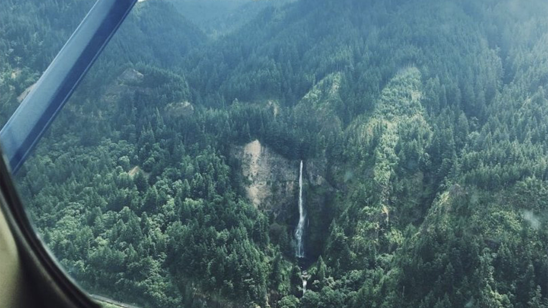 Multnomah Falls Scenic Air Tour 02