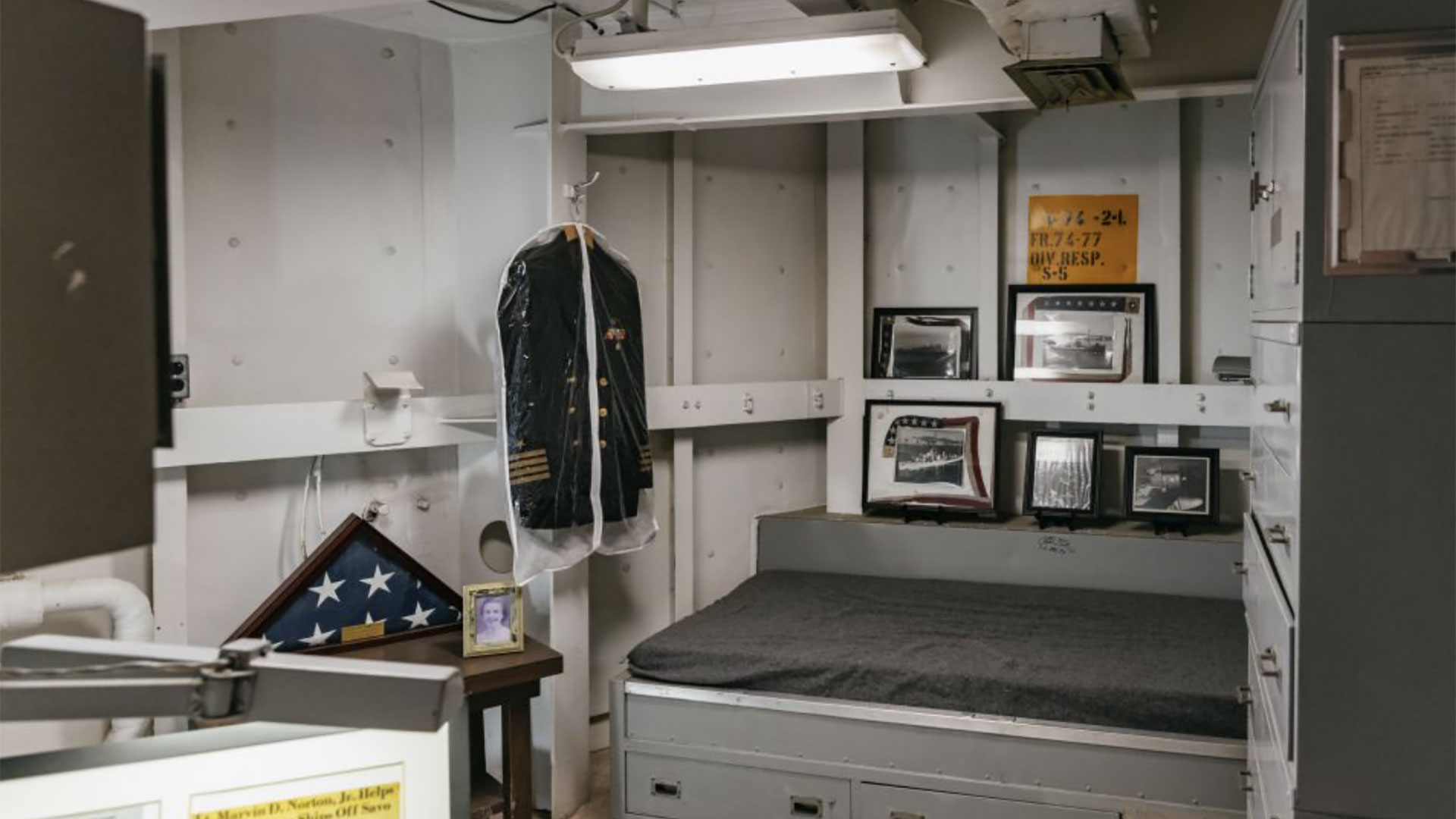 Battleship Iowa Museum 01