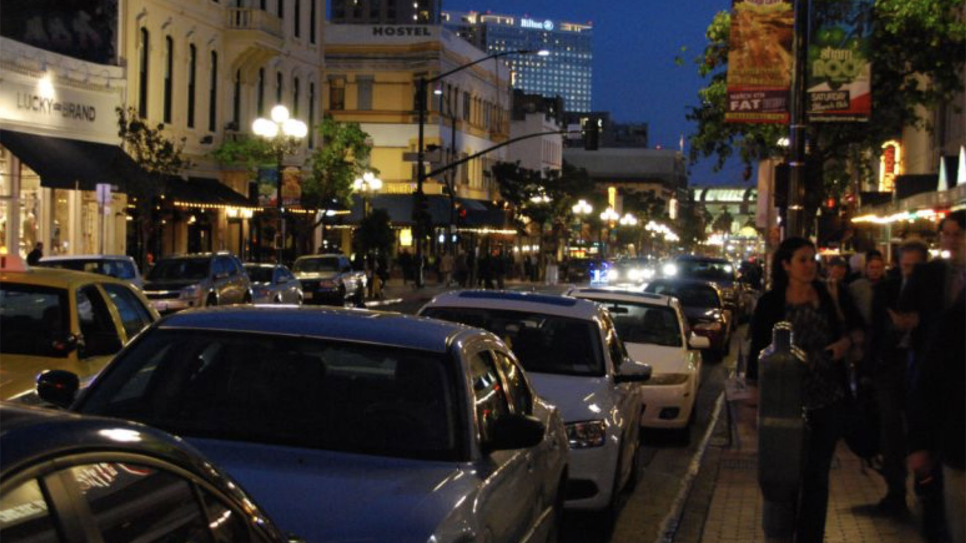 Gaslamp Quarter Ghosts and Crime Walking Tour in San Diego 03