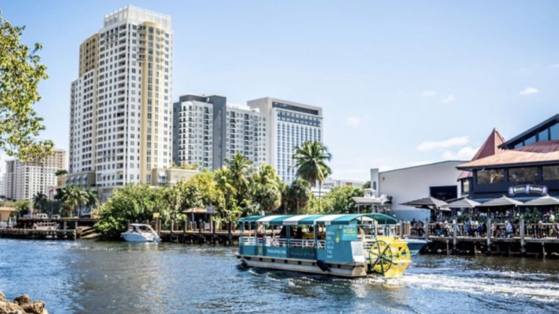 Enjoy a unique cruise through Fort Lauderdale. 