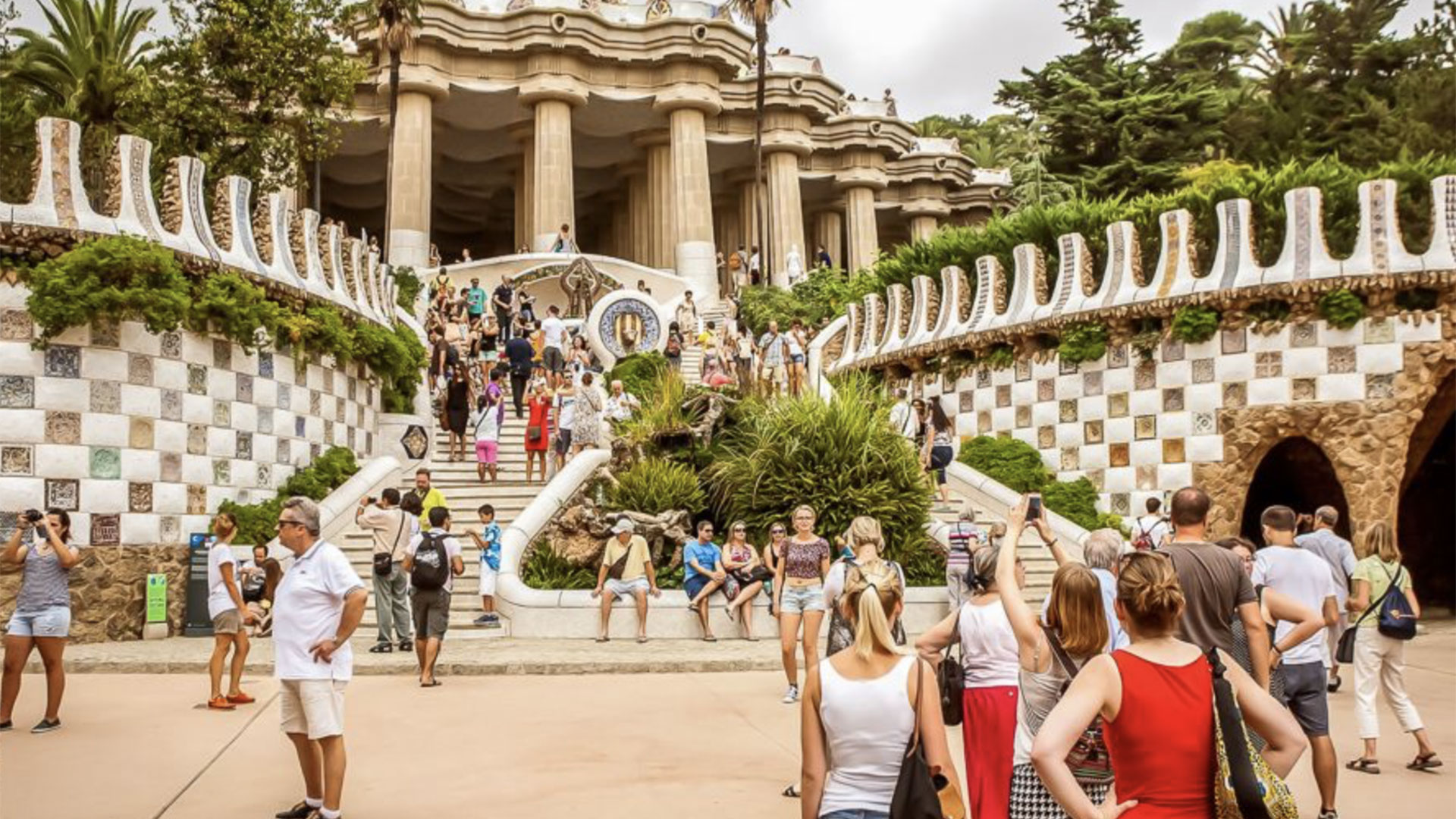 Park Güell Admission Ticket 02